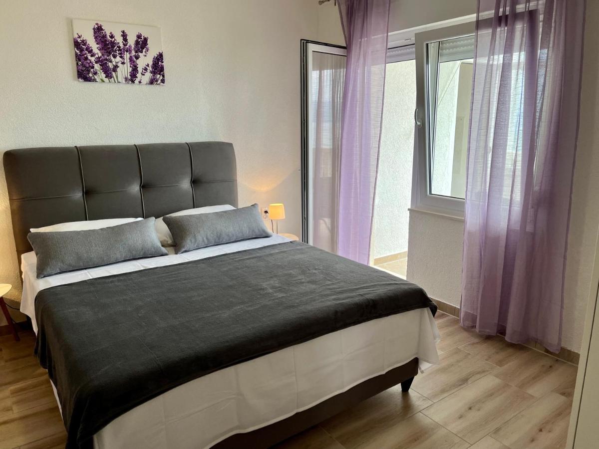Apartmani “Kresimir” Omiš Exterior foto
